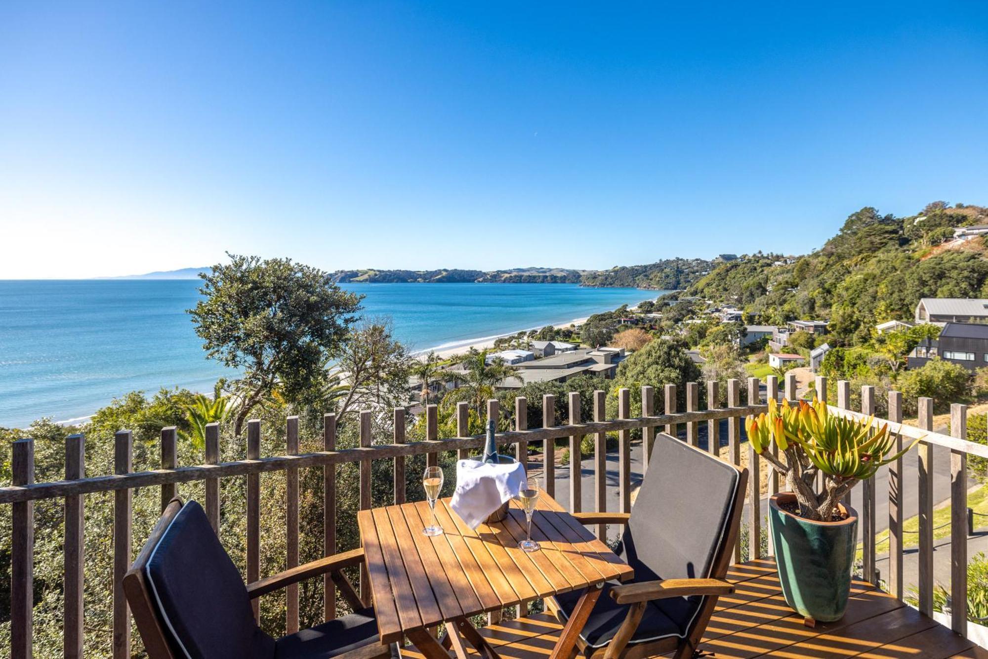 Wavesong - Stay Waiheke Onetangi Exteriör bild