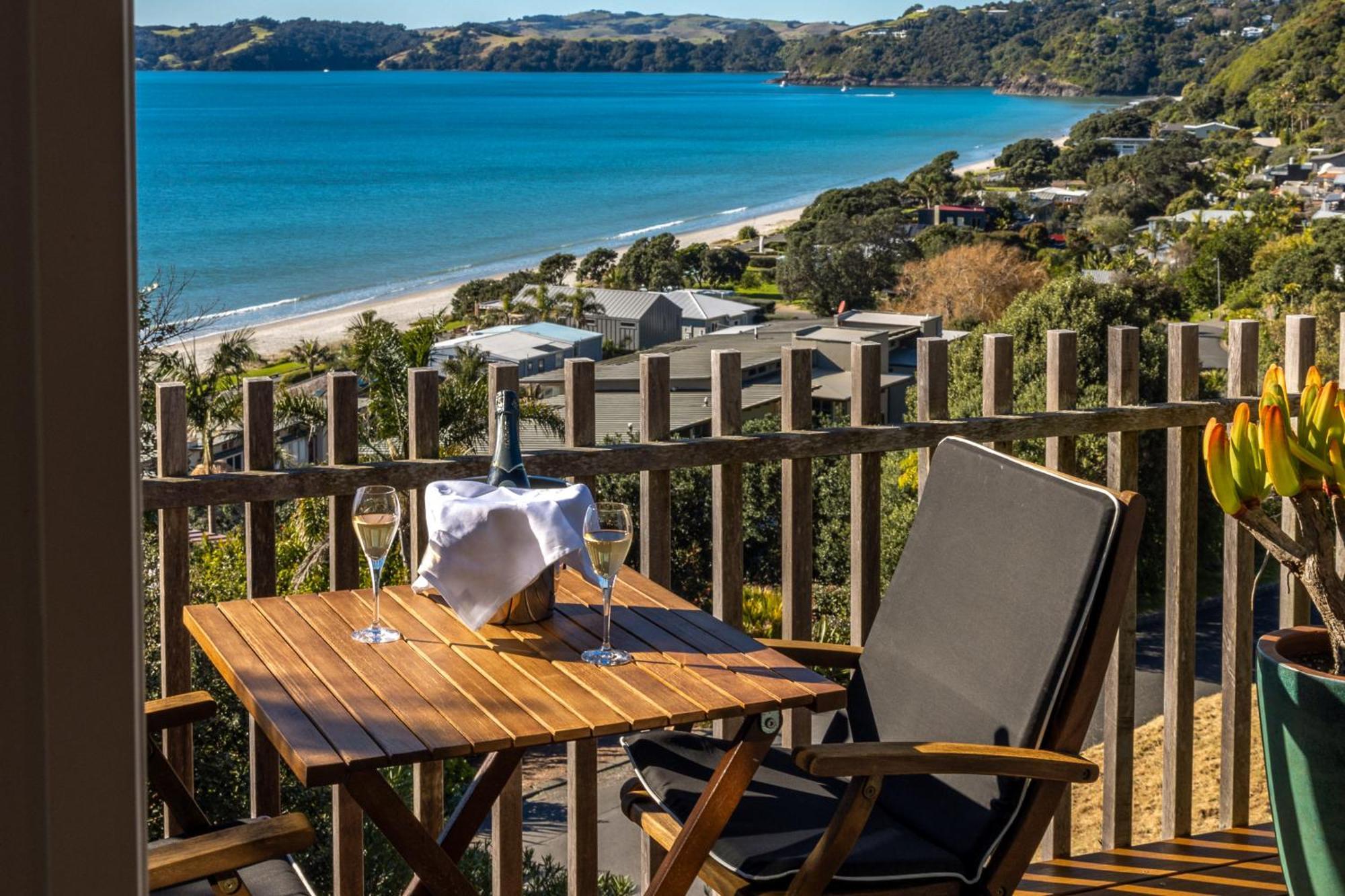 Wavesong - Stay Waiheke Onetangi Exteriör bild